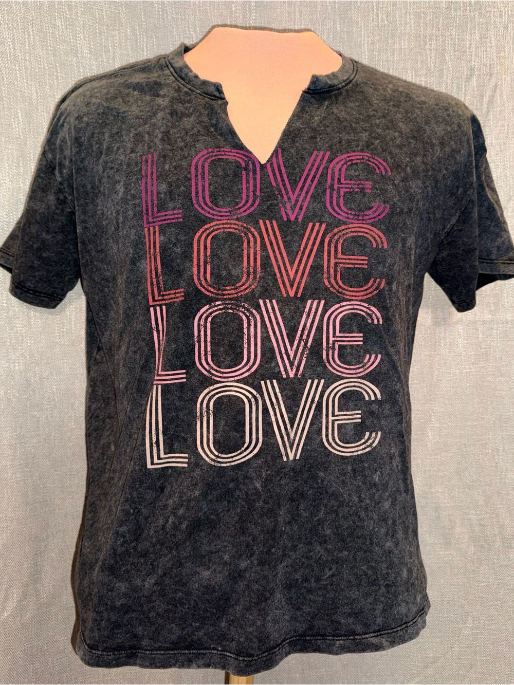 Maurices Charcoal Grey/Black Short-Sleeve Tee with Pink Gradient LOVE Graphic